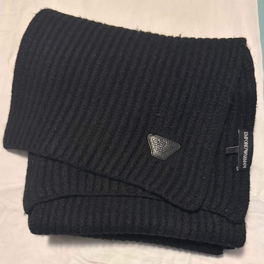 Authentic Emporio Armani black wool scarf (Men)